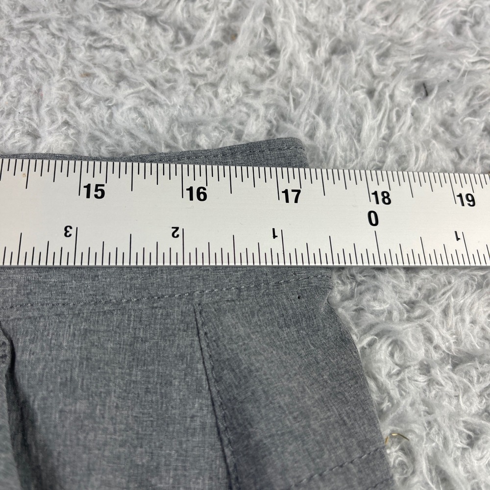 Eddie Bauer Flexion Amphib Shorts Womens 10 Gray Hiking Cargo Outdoor Stretch - Picture 6 of 12